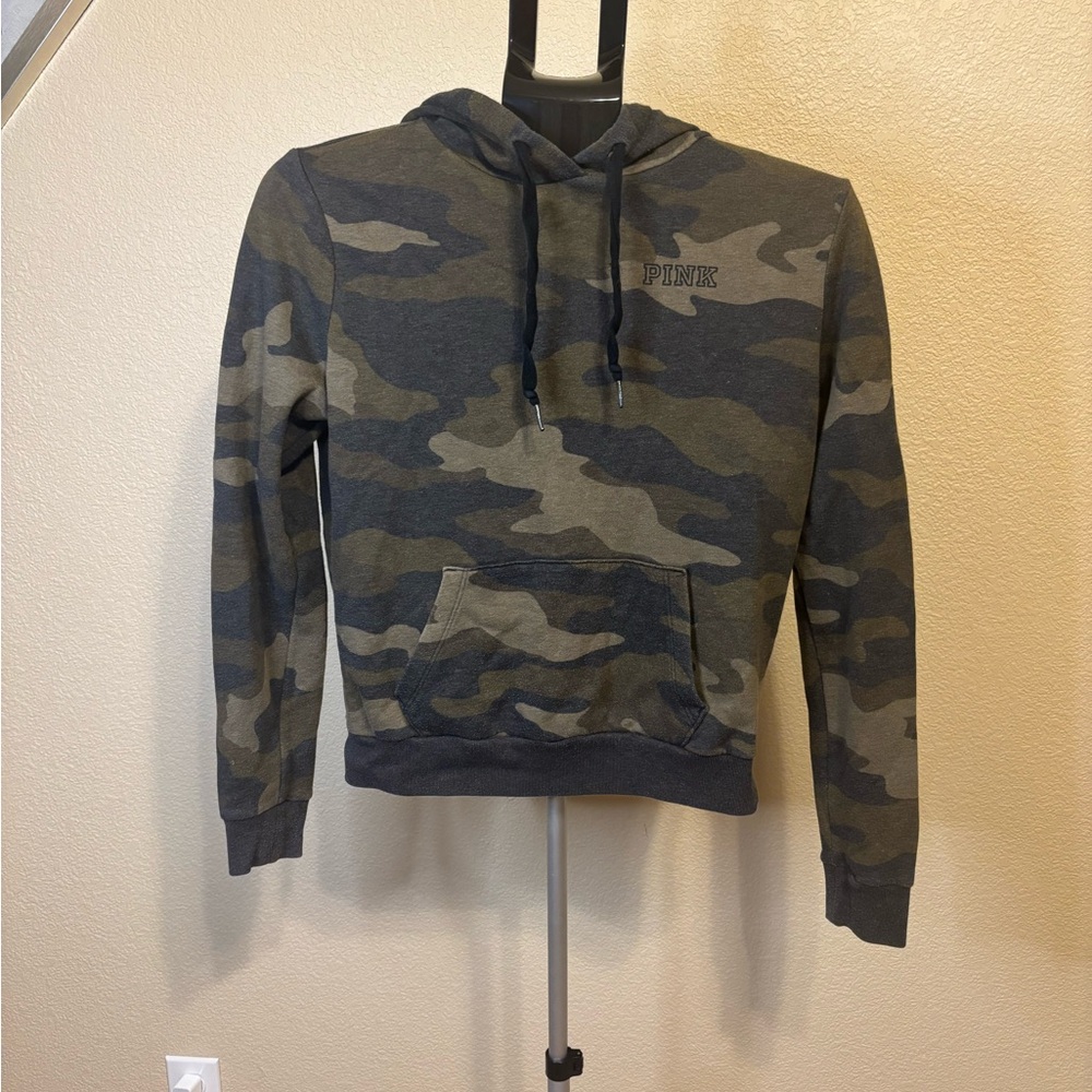 PINK Victoria’s Secret Camo Fleece Hoodie‎ Pullover XS